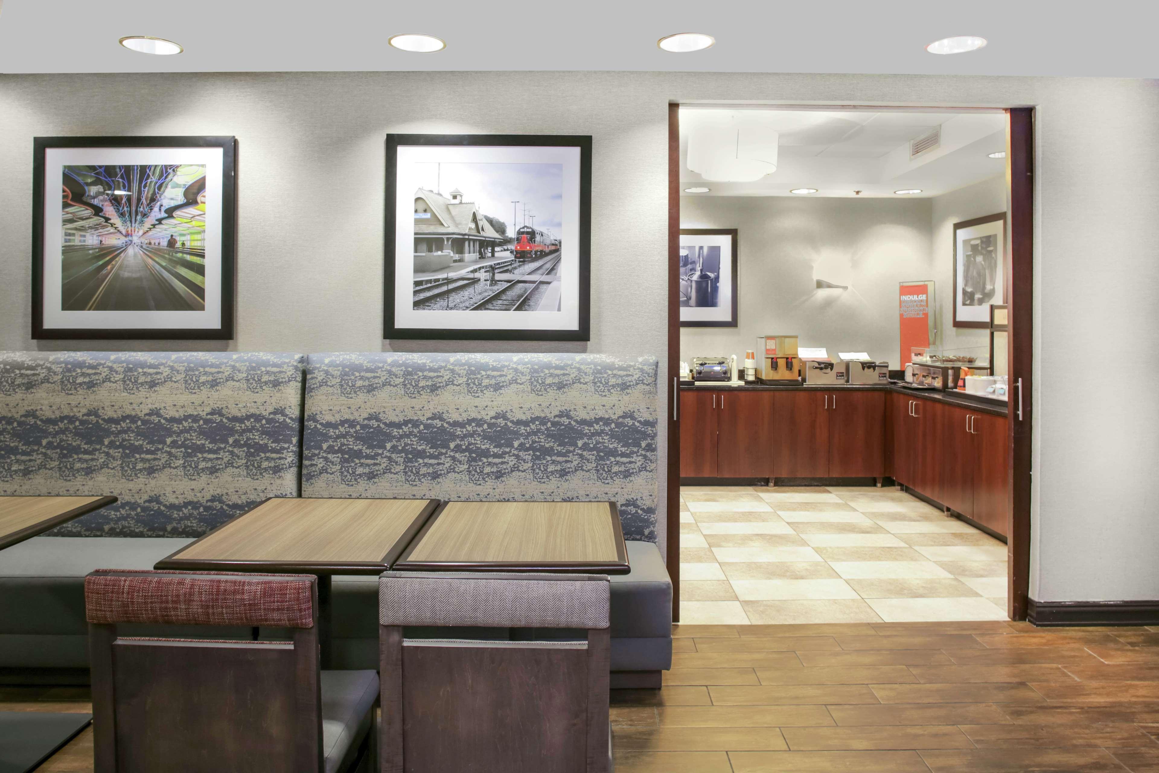 Hampton Inn Chicago Elgin/I-90 Kültér fotó