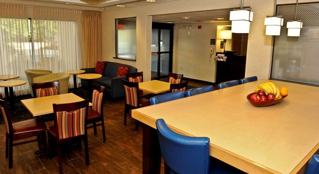 Hampton Inn Chicago Elgin/I-90 Beltér fotó