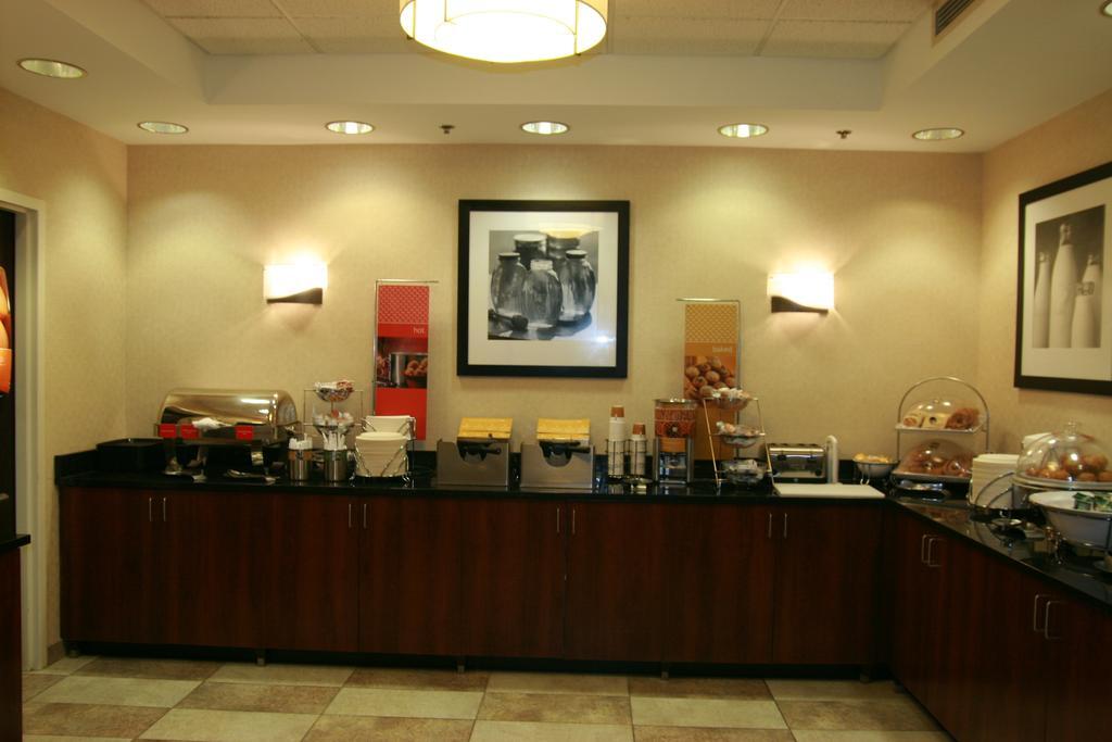 Hampton Inn Chicago Elgin/I-90 Kültér fotó